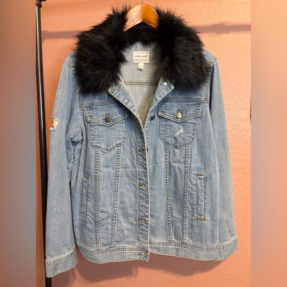 Melrose and Market Jackets & Blazers - Denim Jacket with Faux Fur Collar